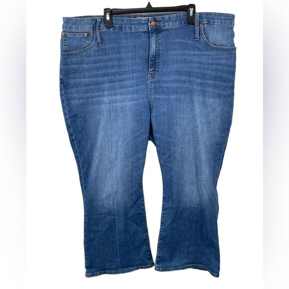 Madewell Plus Size 37 Petite Curvy Cali Demi-Boot‎ Jeans Tierney Wash 37P Denim - Picture 2 of 8